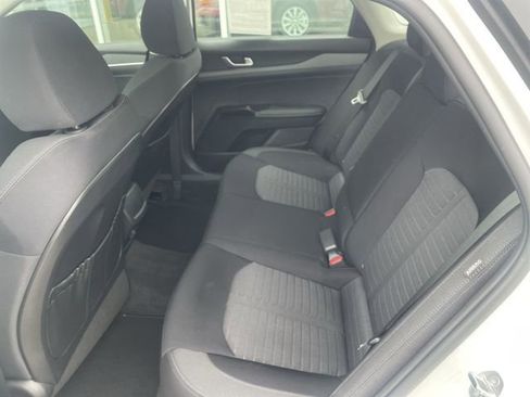 Used 2025 Kia K5 LXS FWD image 30