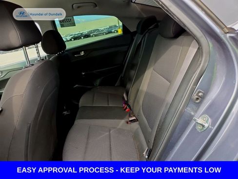 Used 2020 Hyundai Accent SEL image 14