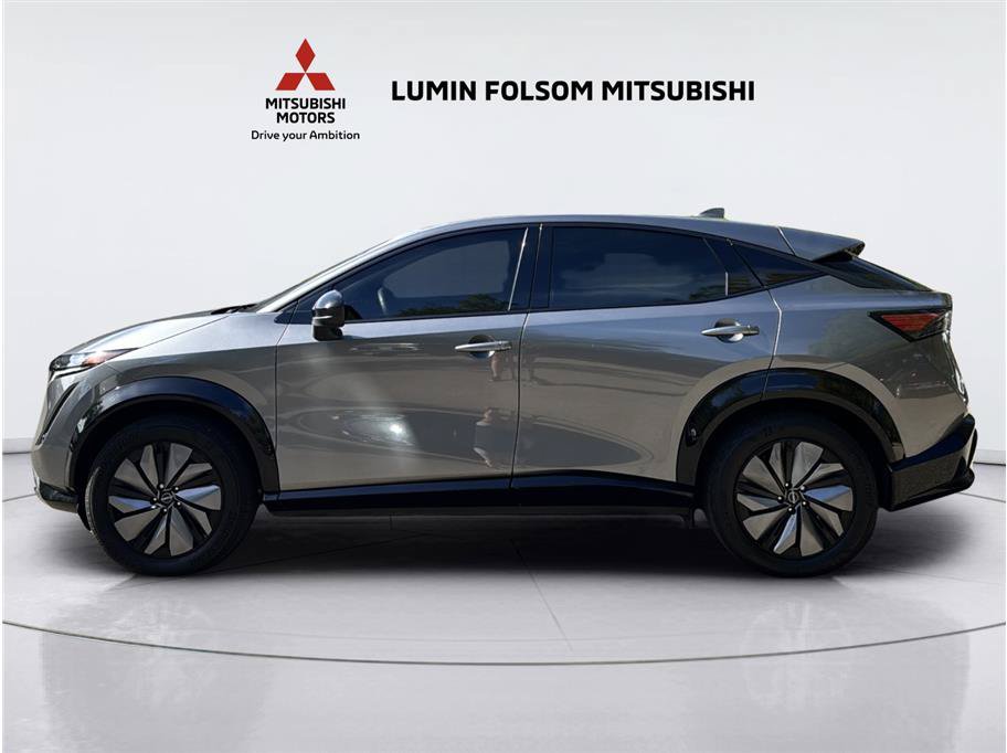 Used 2024 Nissan Ariya AWD image 2
