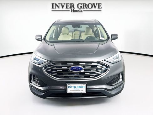 Used 2019 Ford Edge SEL w/ Equipment Group 201A image 2