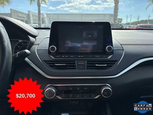 Used 2022 Nissan Altima 2.5 SR image 17