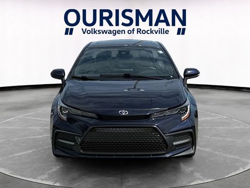 Used 2021 Toyota Corolla XSE FWD image 8