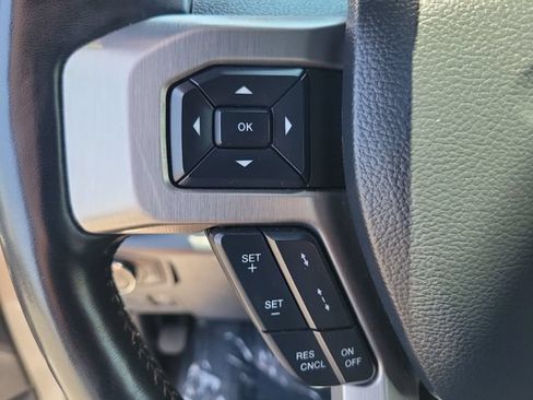 Certified 2022 Ford F350 Platinum AWD/4WD image 5