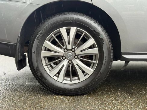 Used 2020 Nissan Pathfinder S AWD/4WD image 11