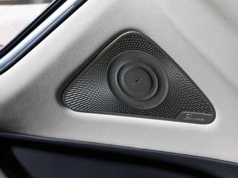 Used 2022 Mercedes-Benz S 580 4MATIC Sedan image 35