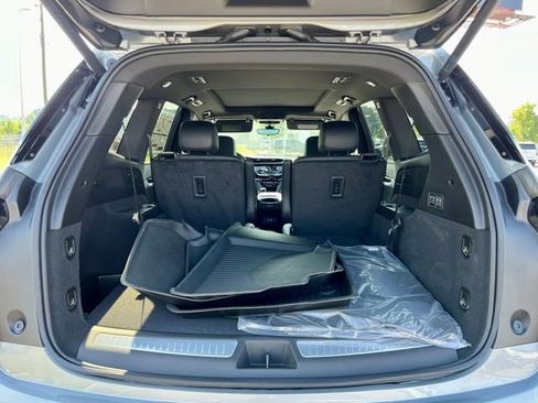 Used 2024 Cadillac XT6 Sport w/ LPO, Onyx Lite Package AWD/4WD image 37