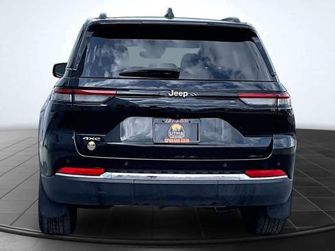 Used 2022 Jeep Grand Cherokee Limited 4xe w/ MOPAR Finishing Package AWD/4WD image 5