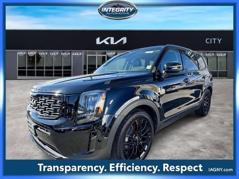 Certified 2022 Kia Telluride EX w/ EX Premium Package AWD/4WD image 6
