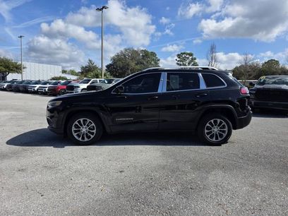 Used 2019 Jeep Cherokee Latitude Plus w/ Comfort/Convenience Group