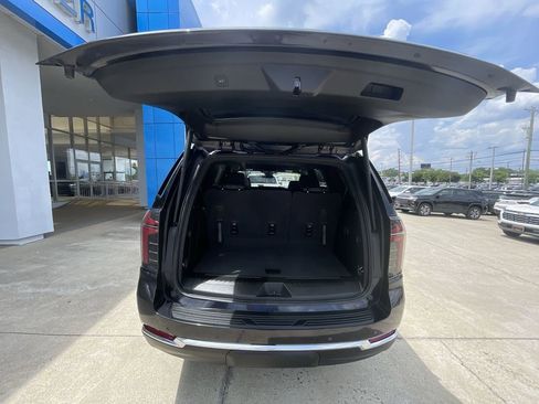 Certified 2025 Chevrolet Tahoe LT RWD image 25