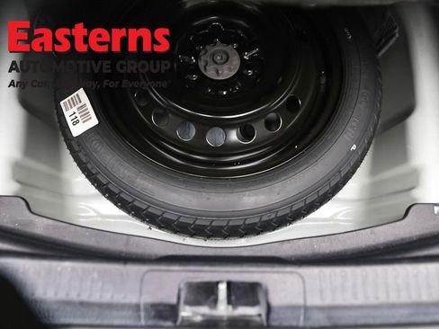 Used 2023 Toyota Camry LE image 21