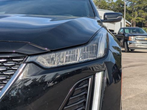 Used 2021 Cadillac CT5 Premium Luxury image 17