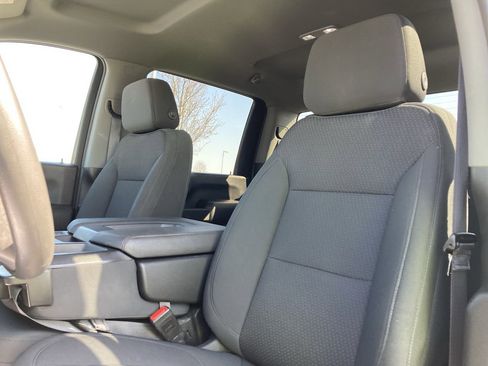Used 2021 GMC Sierra 2500 4x4 Crew Cab w/ Convenience Package image 24