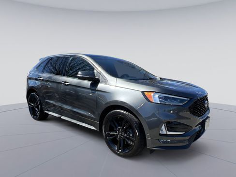 Used 2019 Ford Edge ST w/ Equipment Group 401A image 7