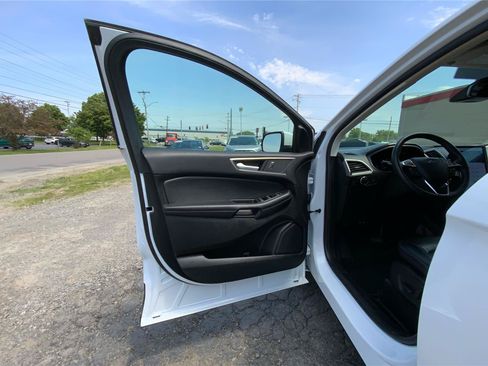 Used 2024 Ford Edge SEL AWD/4WD image 20