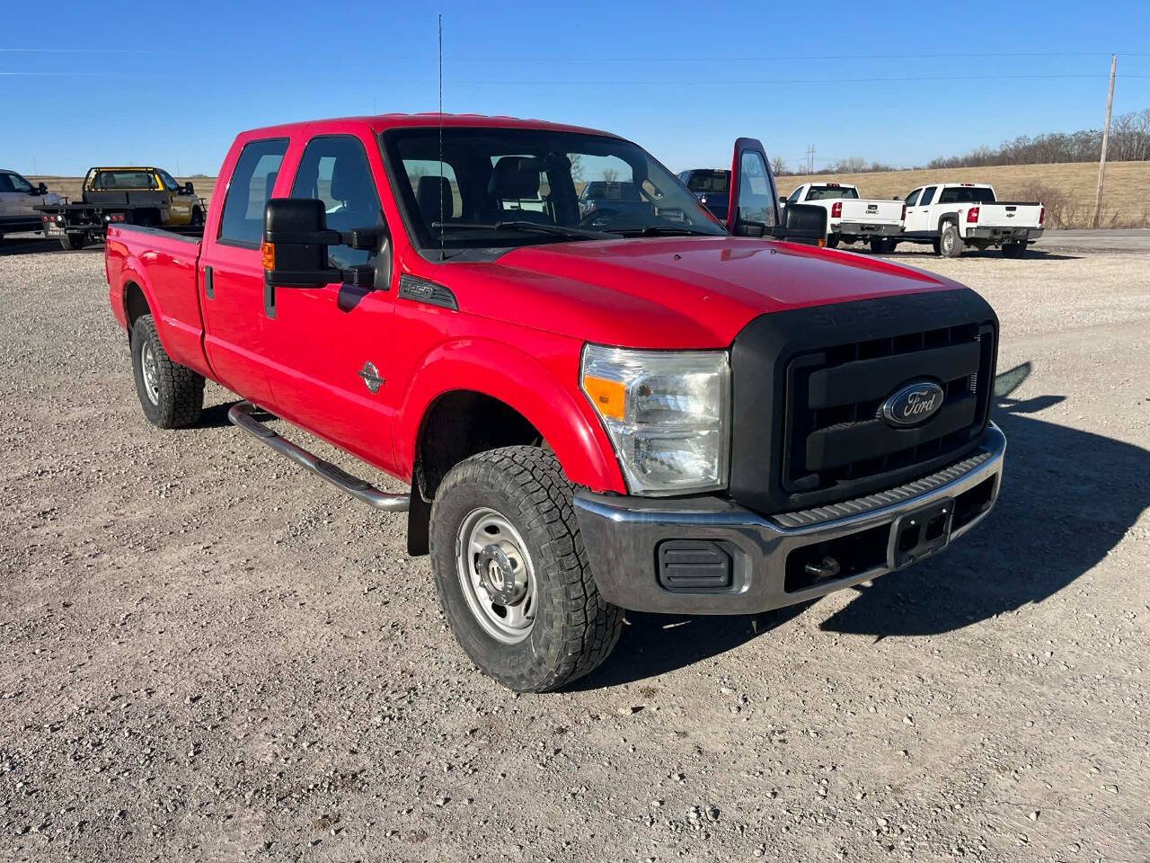 Used 2015 Ford F250 XL w/ Power Equipment Group AWD/4WD image 2