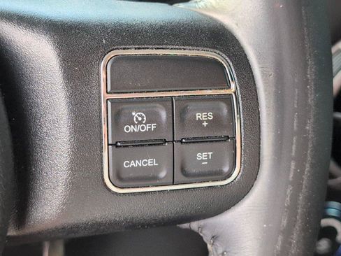 Used 2017 Jeep Wrangler Unlimited Sport w/ Connectivity Group AWD/4WD image 28
