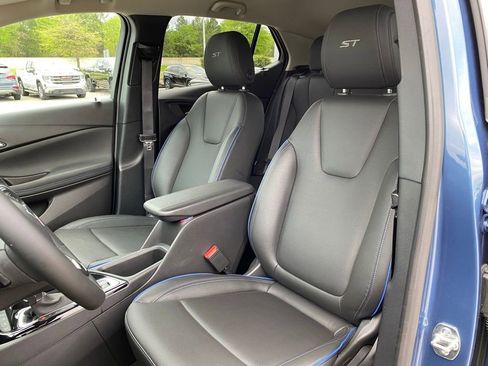 Used 2026 Buick Encore GX Sport Touring image 22