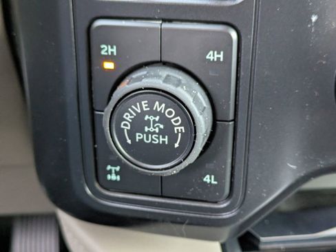 New 2026 Ford F350 Platinum w/ Platinum Plus Package image 28