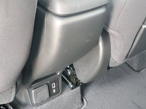 Used 2024 Chevrolet TrailBlazer LT w/ Convenience Package image 33