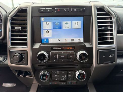 Used 2018 Ford F250 Platinum w/ Platinum Ultimate Package AWD/4WD image 47