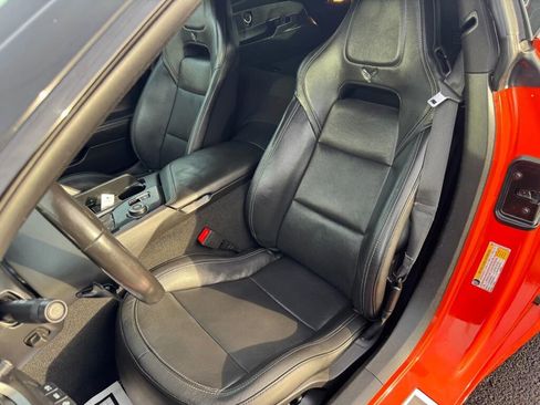 Used 2019 Chevrolet Corvette Stingray Coupe w/ 2LT Preferred Equipment Group image 26