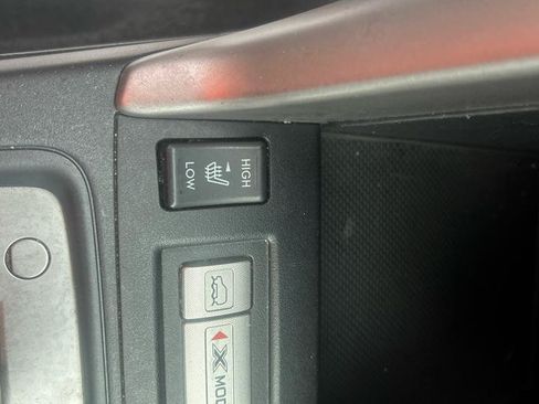 Used 2018 Subaru Forester 2.5i Premium AWD/4WD image 21