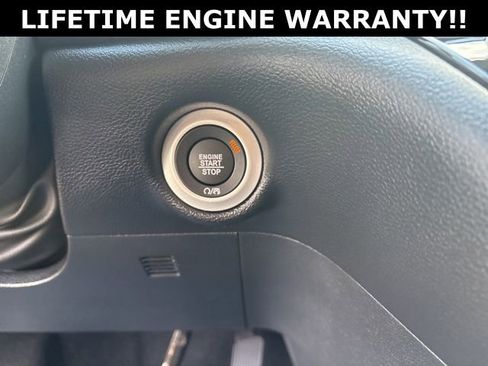 New 2025 Chrysler Voyager LX image 22