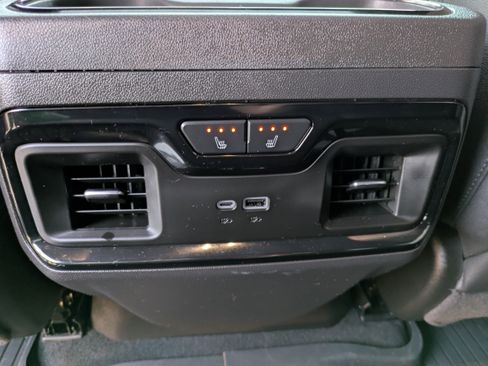 Used 2025 GMC Sierra 1500 AT4 w/ AT4 Premium Package image 14