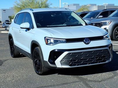 New 2026 Volkswagen Taos SE