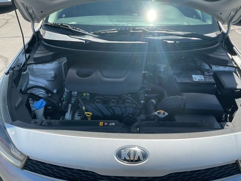 Used 2018 Kia Rio LX w/ LX Convenience Package FWD image 14