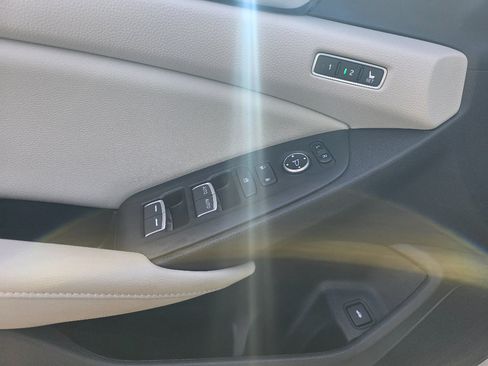 Used 2018 Honda Accord EX-L image 10