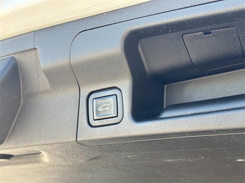 Used 2020 GMC Acadia Denali image 15