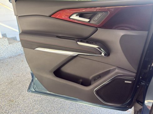 New 2026 Chevrolet Traverse Z71 w/ Enhanced Driving Package image 26