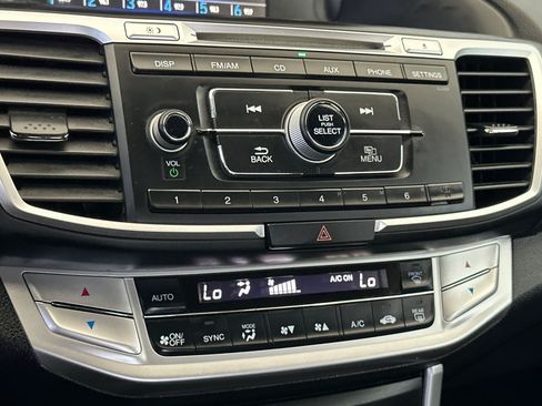 Used 2013 Honda Accord LX image 18