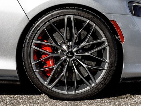 Used 2022 McLaren GT image 43