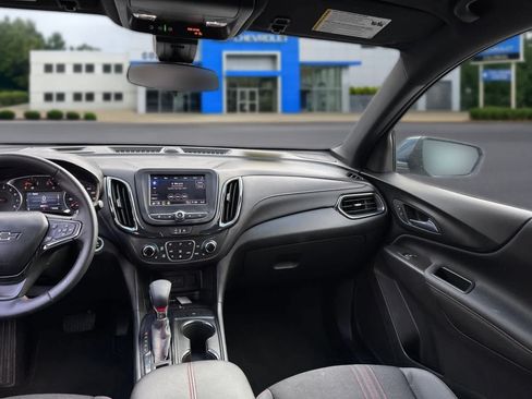 Used 2024 Chevrolet Equinox RS AWD/4WD image 36