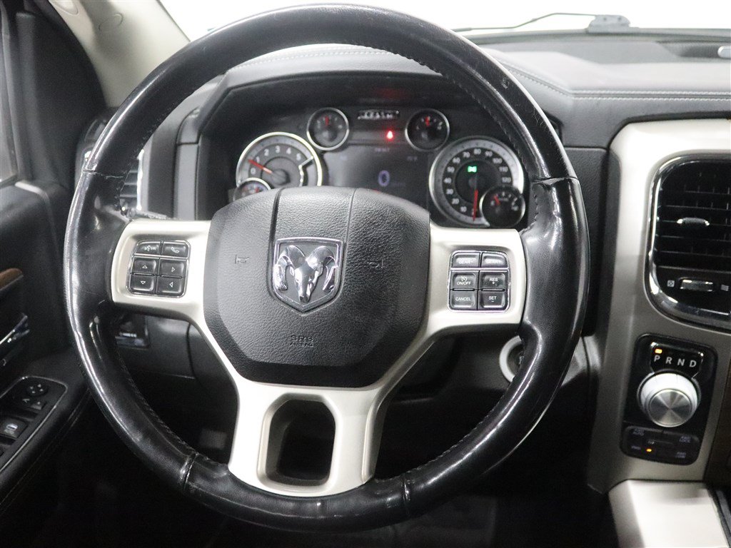 Used 2018 RAM 1500 Laramie w/ Convenience Group AWD/4WD image 24