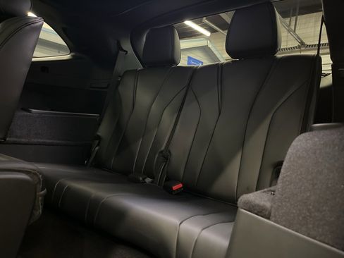 Used 2025 Acura MDX A-Spec image 37