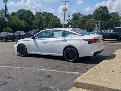 New 2026 Nissan Altima 2.5 SV w/ SV Special Edition Package FWD image 5