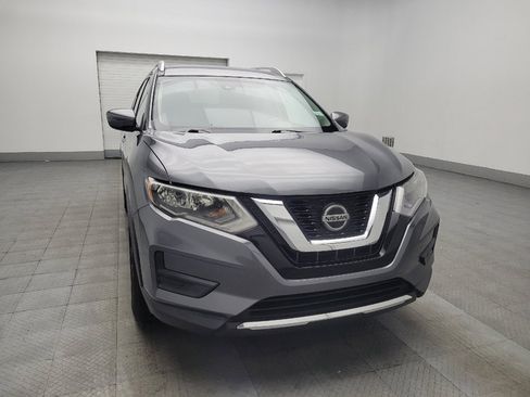 Used 2020 Nissan Rogue SV image 14