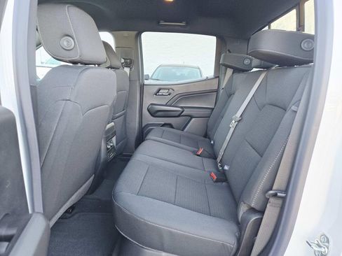 New 2026 GMC Canyon Elevation w/ Convenience Package image 12