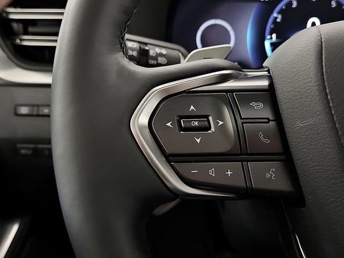 Used 2025 Lexus GX 550 w/ Accessory Package (2T) image 25