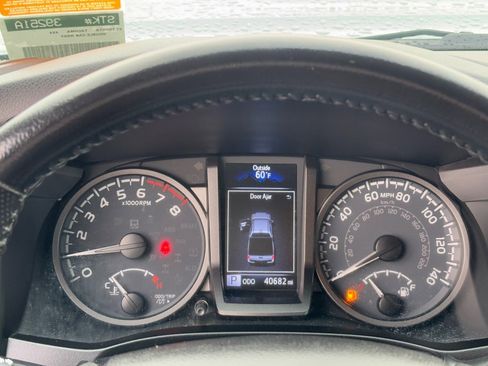 Certified 2021 Toyota Tacoma TRD Sport w/ TRD Premium Sport Package image 24