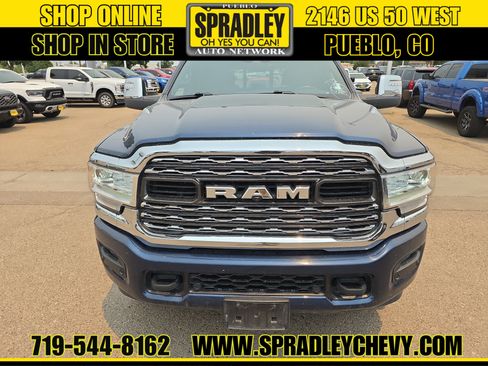 Used 2024 RAM 2500 Limited AWD/4WD image 2