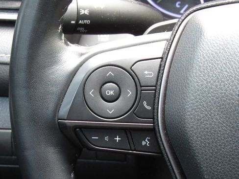 Used 2021 Toyota Camry SE w/ Carpet Mat Package (TMS) FWD image 23