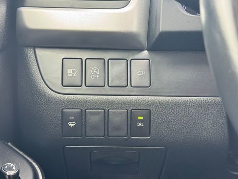 Used 2018 Toyota Highlander XLE image 31