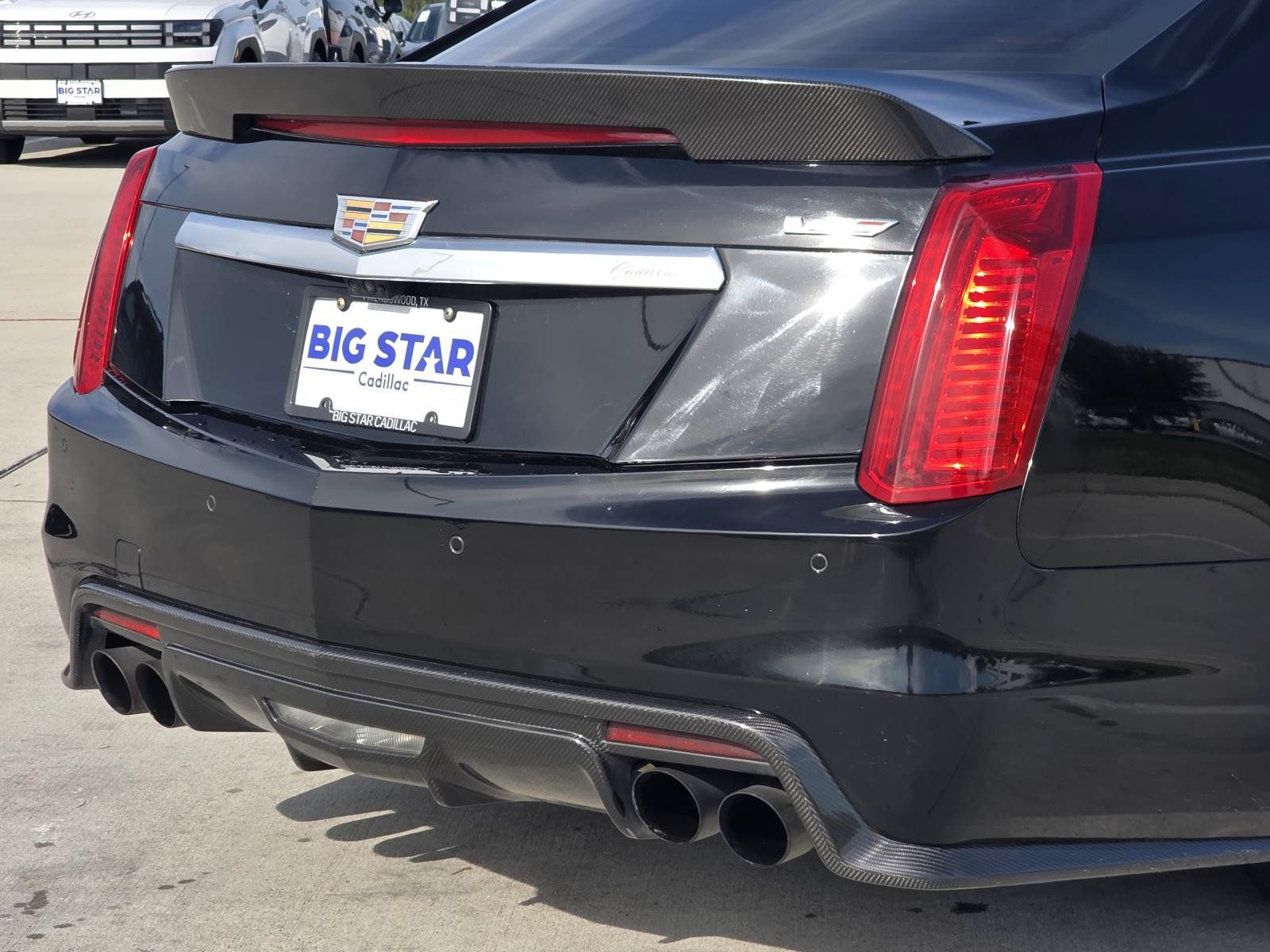 Used 2017 Cadillac CTS V w/ Carbon Fiber Package RWD image 9