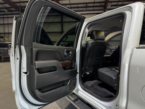 Used 2017 GMC Sierra 1500 SLT w/ SLT Premium Package image 16