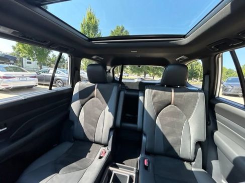 Used 2026 Toyota Grand Highlander AWD Hybrid image 29